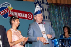 1_OCV_FEZThron2020020821259118