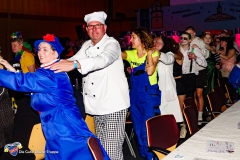 Kostuemball-190-von-230